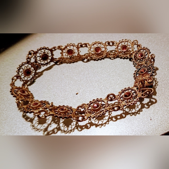 Sterling Silver 9.25 Red Ruby Gemstone Flower Design Pattern Cluster Bracelet. - Picture 5 of 11